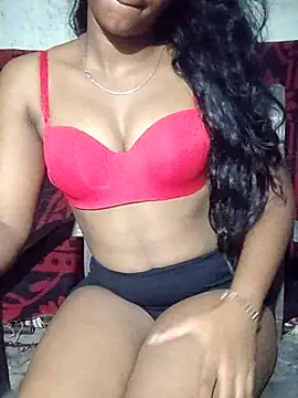 POOJA999 online show from October 7, 2025, 5:58 pm