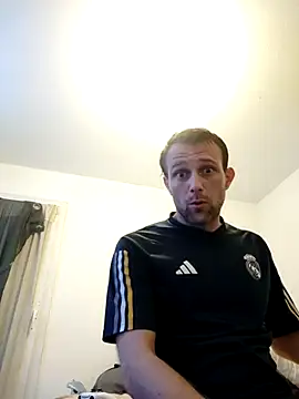 Snapshot of SexSavrem06 chatting on October 14, 2025, 5:46 pm SexSavrem06 online show from October 14, 2025, 5:46 pm