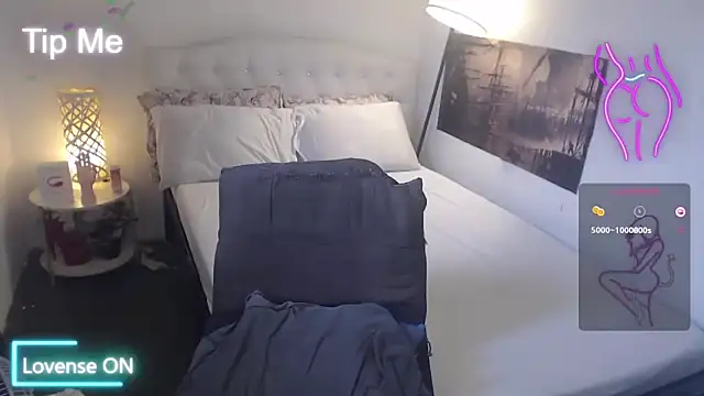 Snapshot of NinaDOM4CUM chatting on October 9, 2025, 1:28 am NinaDOM4CUM online show from October 9, 2025, 1:28 am