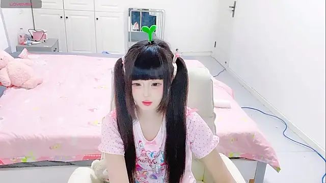 xinxin-966 online show from September 15, 2025, 1:33 pm