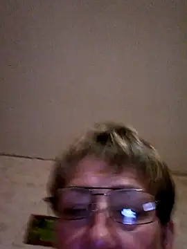 Snapshot of MeryLive59011 chatting on October 3, 2025, 5:58 pm MeryLive59011 online show from October 3, 2025, 5:58 pm