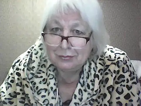 Alexia64231 online show from September 12, 2025, 3:39 am