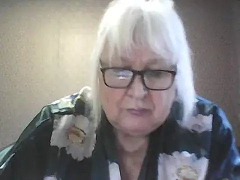 Snapshot of Alexia64231 chatting on February 19, 2026, 2:25 pm Alexia64231 online show from February 19, 2026, 2:25 pm