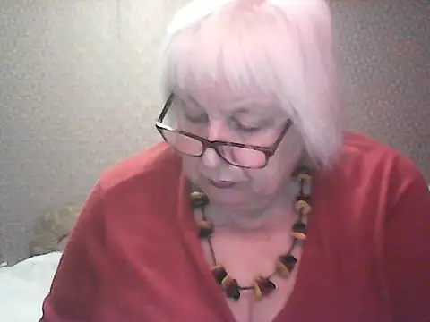 Snapshot of Alexia64231 chatting on September 24, 2025, 3:46 am Alexia64231 online show from September 24, 2025, 3:46 am