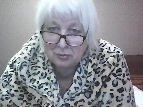 Snapshot of Alexia64231 chatting on September 26, 2025, 4:14 pm Alexia64231 online show from September 26, 2025, 4:14 pm