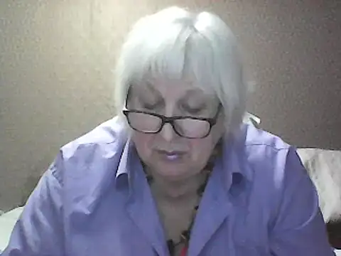 Snapshot of Alexia64231 chatting on September 20, 2025, 3:06 pm Alexia64231 online show from September 20, 2025, 3:06 pm