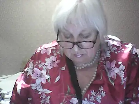 Snapshot of Alexia64231 chatting on September 21, 2025, 3:17 pm Alexia64231 online show from September 21, 2025, 3:17 pm