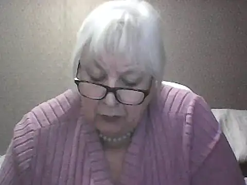 Snapshot of Alexia64231 chatting on September 21, 2025, 3:11 am Alexia64231 online show from September 21, 2025, 3:11 am