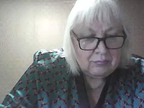 Snapshot of Alexia64231 chatting on February 4, 2026, 8:04 pm Alexia64231 online show from February 4, 2026, 8:04 pm
