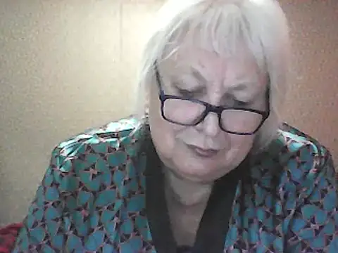 Snapshot of Alexia64231 chatting on October 11, 2025, 12:55 am Alexia64231 online show from October 11, 2025, 12:55 am