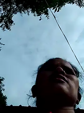 Snapshot of Sanjna_cuty chatting on September 19, 2025, 3:32 am Sanjna cuty online show from September 19, 2025, 3:32 am