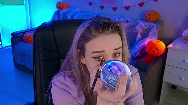 Free Harmony online show from November 3, 2025, 7:39 pm