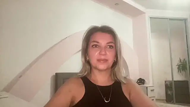 Snapshot of Beautysoul_ chatting on September 23, 2025, 3:30 pm Beautysoul online show from September 23, 2025, 3:30 pm