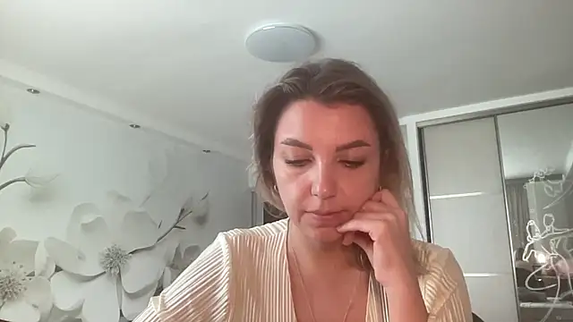 Snapshot of Beautysoul_ chatting on October 5, 2025, 12:40 pm Beautysoul online show from October 5, 2025, 12:40 pm