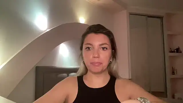 Snapshot of Beautysoul_ chatting on October 18, 2025, 3:14 pm Beautysoul online show from October 18, 2025, 3:14 pm