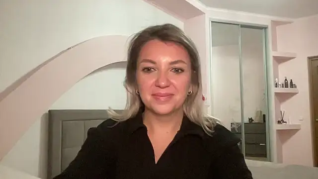 Snapshot of Beautysoul_ chatting on October 11, 2025, 3:46 pm Beautysoul online show from October 11, 2025, 3:46 pm