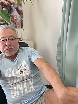 Snapshot of gholly2007 chatting on September 26, 2025, 2:18 am gholly2007 online show from September 26, 2025, 2:18 am