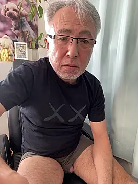 Snapshot of gholly2007 chatting on January 15, 2026, 2:26 am gholly2007 online show from January 15, 2026, 2:26 am