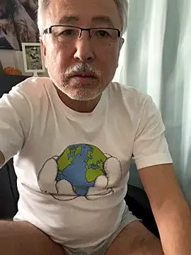 Snapshot of gholly2007 chatting on October 27, 2025, 2:12 am gholly2007 online show from October 27, 2025, 2:12 am