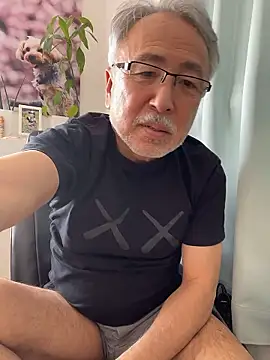 Snapshot of gholly2007 chatting on February 22, 2026, 1:30 am gholly2007 online show from February 22, 2026, 1:30 am