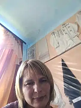 Snapshot of Masha41211 chatting on September 16, 2025, 8:15 am Masha41211 online show from September 16, 2025, 8:15 am