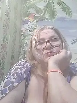 MargaritaSweet51 online show from March 4, 2026, 6:15 pm