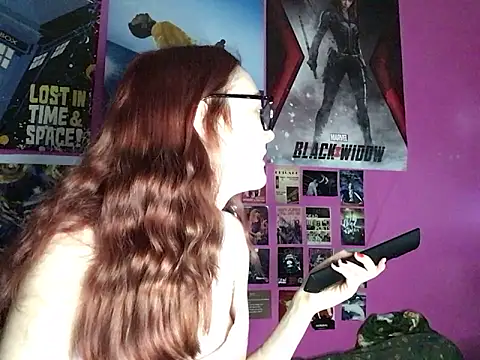 Snapshot of ivysplayhouse chatting on October 3, 2025, 11:12 am ivysplayhouse online show from October 3, 2025, 11:12 am