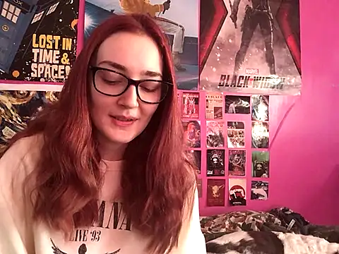 Snapshot of ivysplayhouse chatting on September 29, 2025, 8:43 am ivysplayhouse online show from September 29, 2025, 8:43 am