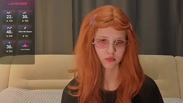 Lunar x online show from October 19, 2025, 8:55 pm