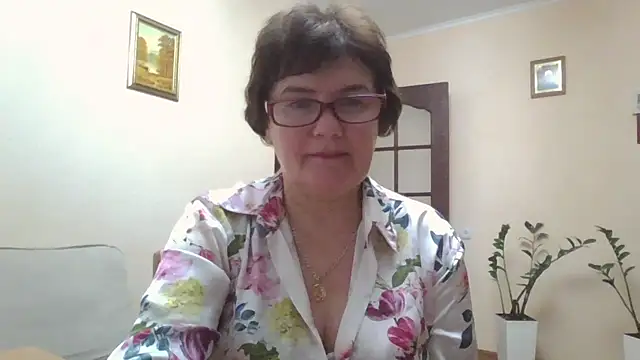 Galina56301 online show from November 17, 2025, 3:27 pm