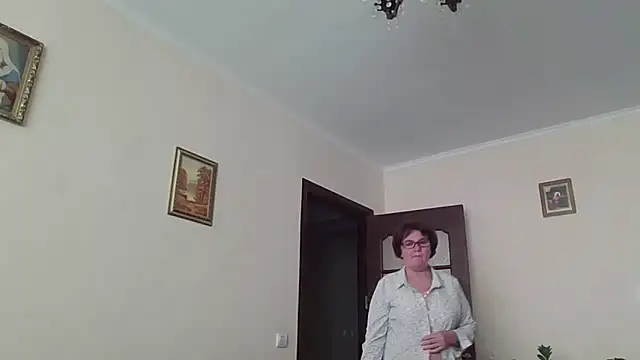 Galina56301 online show from September 18, 2025, 3:15 pm