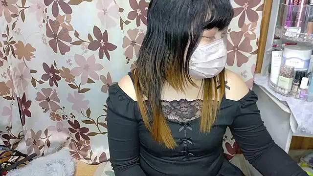 MIKE chan online show from November 24, 2025, 3:01 pm