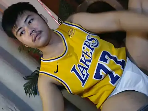 hot emman online show from June 11, 2026, 10:07 pm
