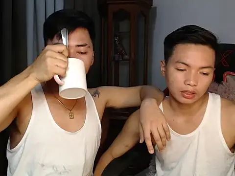 Snapshot of hot_emman chatting on September 16, 2025, 1:28 am hot emman online show from September 16, 2025, 1:28 am