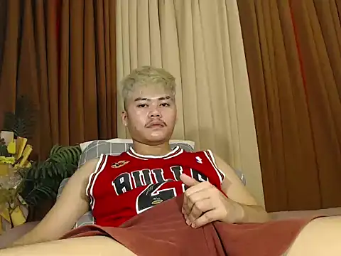 hot emman online show from April 18, 2026, 9:11 am