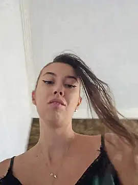 Virgin Pussy Horny online show from September 28, 2025, 9:27 am