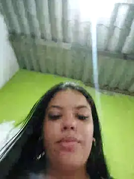 biancaalvess online show from April 12, 2026, 8:01 pm