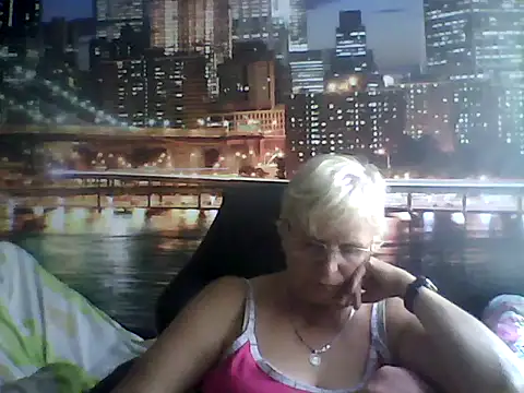 SofiaProklova401 online show from September 16, 2025, 2:07 pm