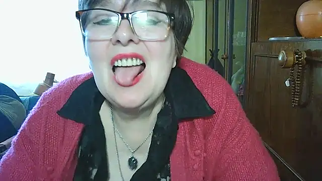 VeronicaGold511 online show from April 11, 2026, 7:45 am