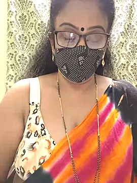 sweet-lotus online show from October 16, 2025, 7:11 pm