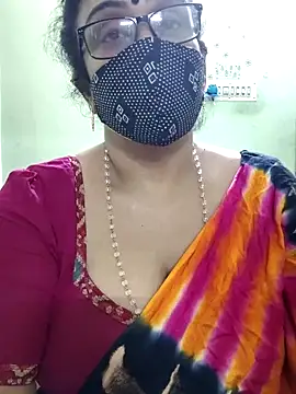 sweet-lotus online show from October 5, 2025, 6:26 am