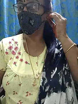 sweet-lotus online show from March 19, 2026, 4:51 pm