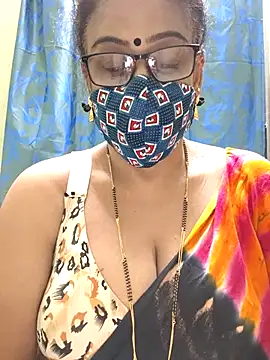 sweet-lotus online show from November 12, 2025, 5:06 pm