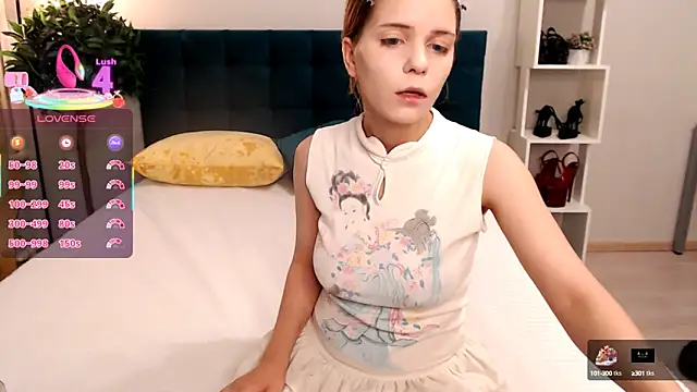 Snapshot of Enrujuvu_Vanpaia chatting on September 21, 2025, 8:25 pm Enrujuvu Vanpaia online show from September 21, 2025, 8:25 pm