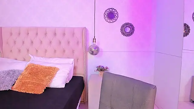 Tatihornyy online show from September 24, 2025, 11:17 am