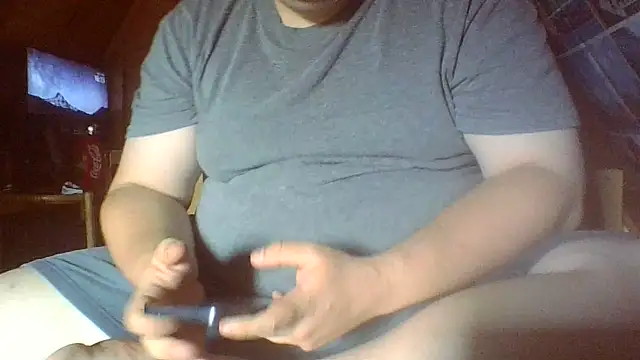 Snapshot of chubbyDavid1998 chatting on July 17, 2026, 2:14 pm chubbyDavid1998 online show from July 17, 2026, 2:14 pm