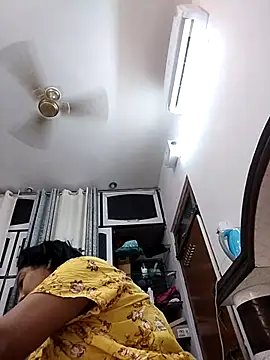 Cute-Janvi20 online show from April 16, 2026, 8:04 am