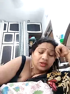 Cute-Janvi20 online show from May 9, 2026, 4:21 pm