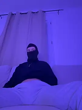 Snapshot of HommeSecret- chatting on November 16, 2025, 6:56 pm HommeSecret- online show from November 16, 2025, 6:56 pm