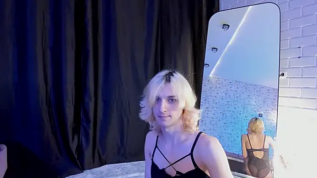 Snapshot of Anjela_Botton chatting on October 8, 2025, 6:30 pm Anjela Botton online show from October 8, 2025, 6:30 pm